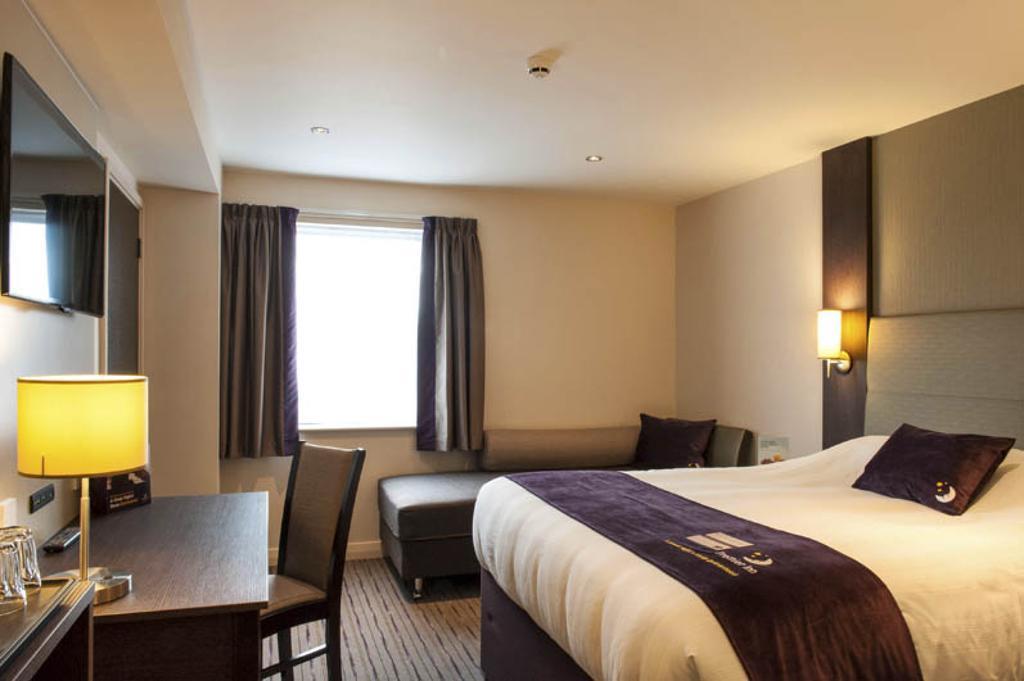 Premier Inn Dunfermline Kamer foto